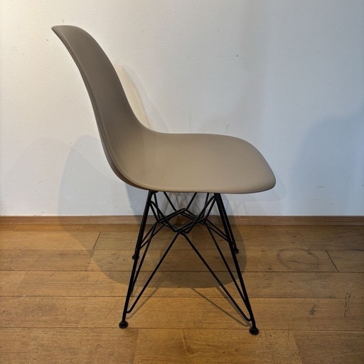 ⭐︎香川県高松 引き取り限定⭐︎ HermanMiller ハーマンミラー Eames イームズ DSR.BK9JE8 ダイニングハイ