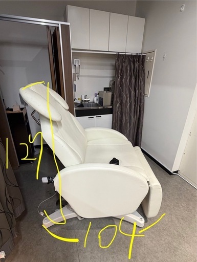 アイラッシュ、エステ　施術椅子