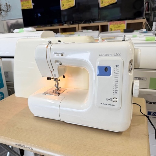 【美品‼️】ジャノメ 電子ミシン 電動ミシン Lavieen4200