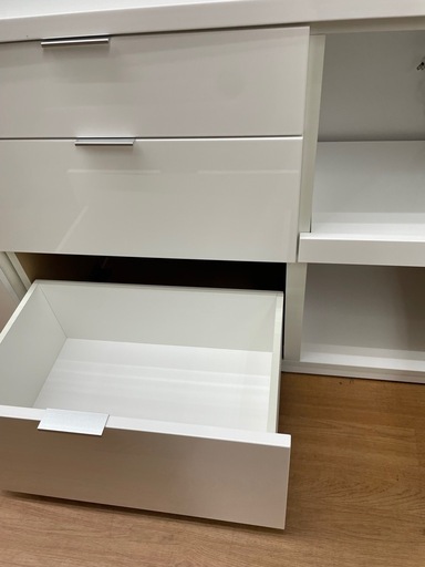 ☆ドリーム荒牧店☆ジモティー割引有☆【クリーニング済み】ニトリ/3枚扉オープンボード/現状販売