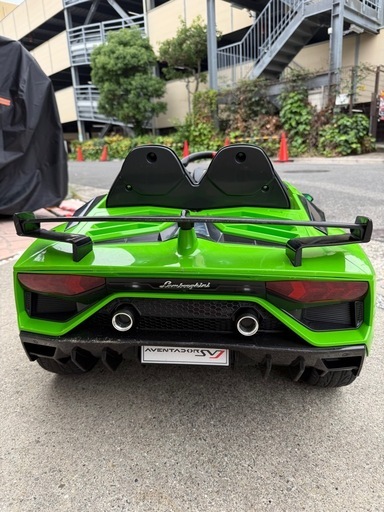 乗用ラジコン   ランボルギーニ アヴェンタドール