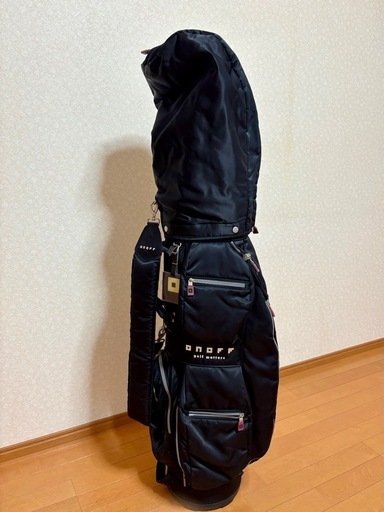 ONOFF オノフ キャディバッグ ブラック ネームプレート未使用 フード付き