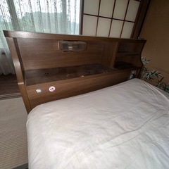 シングルベッド宮付きの画像
