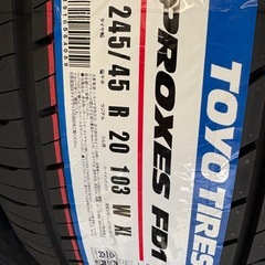 新品未使用 タイヤ4本セット 2026年製造 245/45r20 TOYO トーヨータイヤ クラウン LS NX アルファード ハリアーの画像