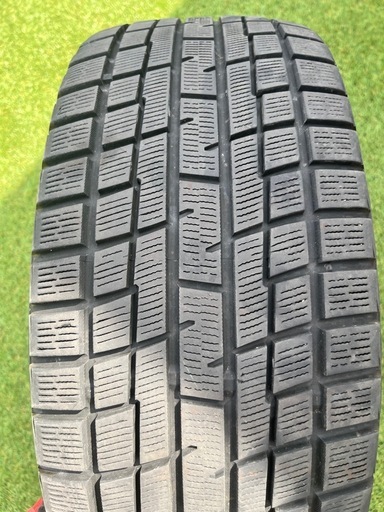 YOKOHAMA スタッドレスタイヤ 215/45R17
