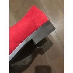 【未使用】赤いフラットシューズの画像