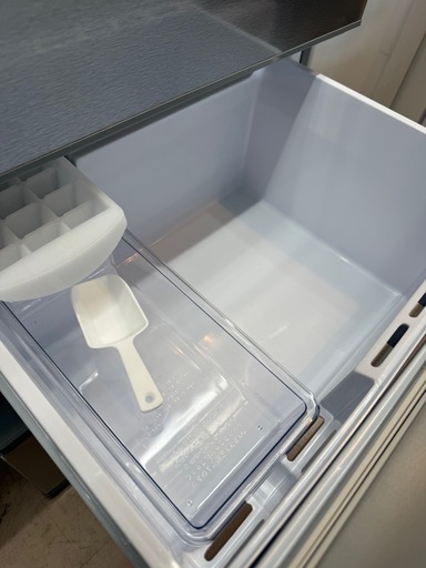 美原店　3ドア　AQUA アクア 冷凍冷蔵庫 AQR-27M(S) 2021年製 272L 冷凍室50L 冷蔵室222L シルバー