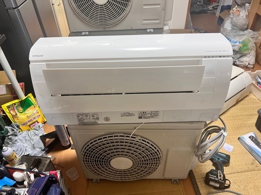 エアコン　Hitachi   2.8kw  10-14畳