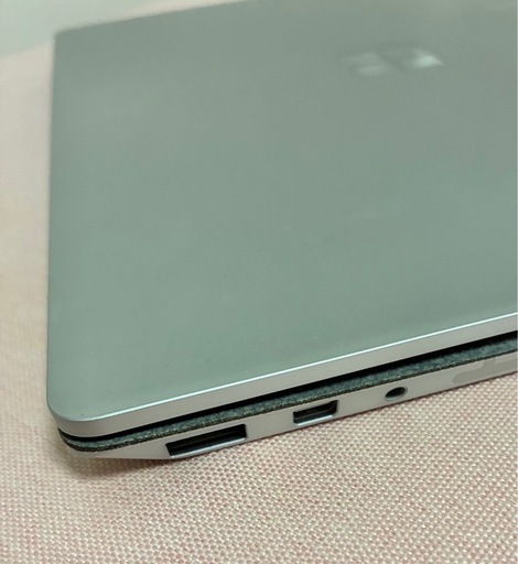 Microsoft Surface Laptop   ノートパソコン