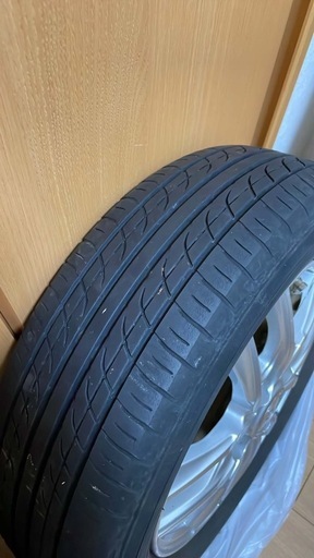 軽自動車のタイヤ