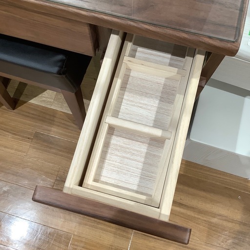【トレファク神戸南店】ドレッサー　4杯【取りに来られる方限定】 収納家具 【トレファク神戸南店】easeのウッドトップチェストです 