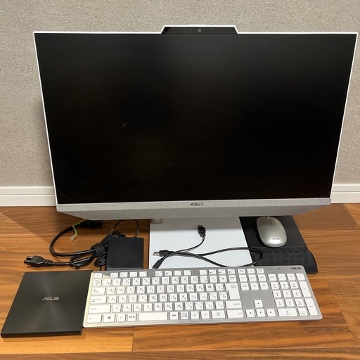 ASUS デスクトップパソコンセット