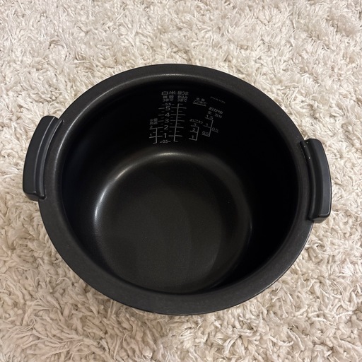 23年製TIGAR 圧力IH炊飯器5.5合JPV-A100