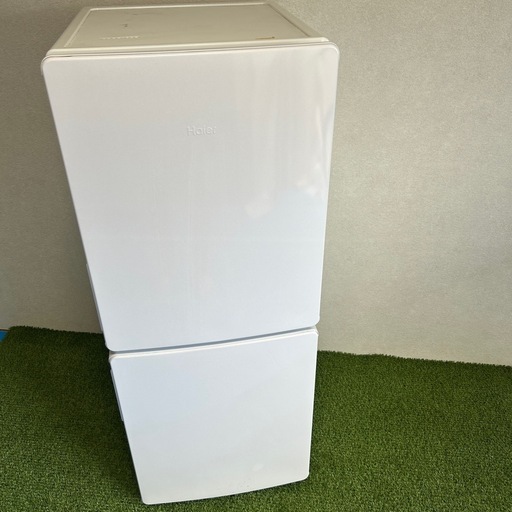 ハイアール　格安冷蔵庫148L 単身用　ホワイト　F04