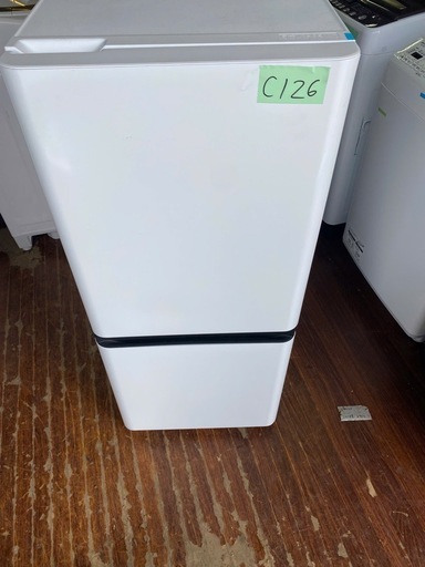 NO C126?福岡市内配送設置無料✨?ハイセンス 【右開き】135L 2ドア冷蔵庫 e angle select ホワイト HR-D