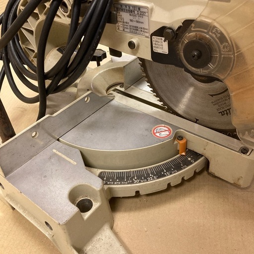 動作品 makita マキタ 7型スライドマルノコ LS0711