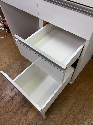 人気商品!! 美品✨ ニトリ キッチンボード リガーレ GL-100KB-WH 全段ソフトクローズ 食器棚 オープンタイプ