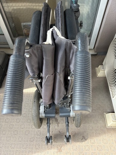 電動車椅子ジョイスティック式
