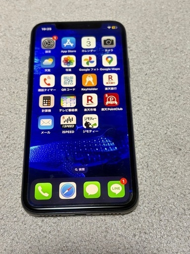 美品　
iPhone X 64ギガ