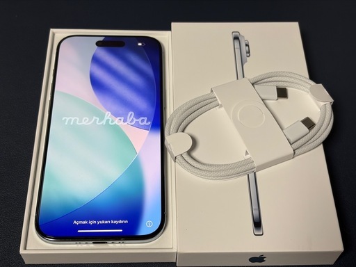 ほぼ新品 iPhone Air 256GB SIMフリー 本体 スカイブルー バッテリー