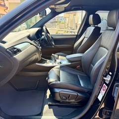 BMW X3 人気のブラック エディション そのまま乗って帰れます。の画像