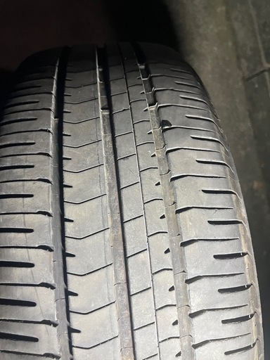 215/45r18 93Wノーマルタイヤエコピア28週2024年製1本