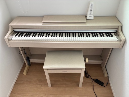 YAMAHA YDP-163 電子ピアノ 
2016年製