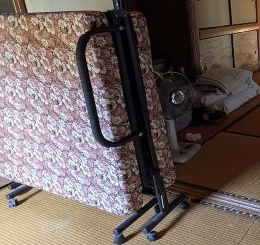 折りたたみベッド＋布団のセット