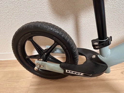 【決まりました】ストライダー　スポーツモデル　12インチ