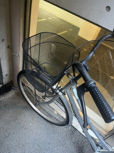 自転車の空気入れ | バルブ形式やロードバイク用ポンプも紹介｜ワイズ 自転車 空気入れ付き