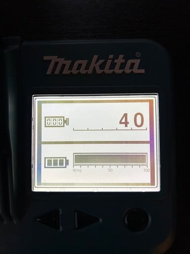 マキタ二口充電器、18V 6ah 純正バッテリー２個セット
