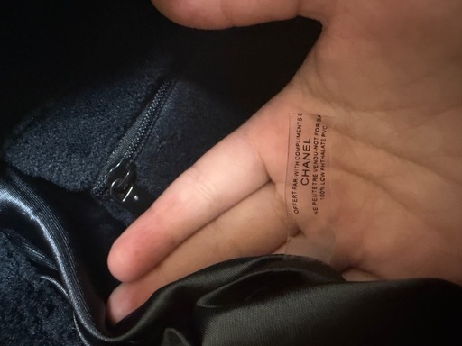 ノベルティ正規品でこの破格のお値段！正直やばい！希少カラー！！CHANEL ノベルティ　ショルダーバッグ 