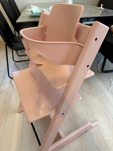 消去予定STOKKE 椅子