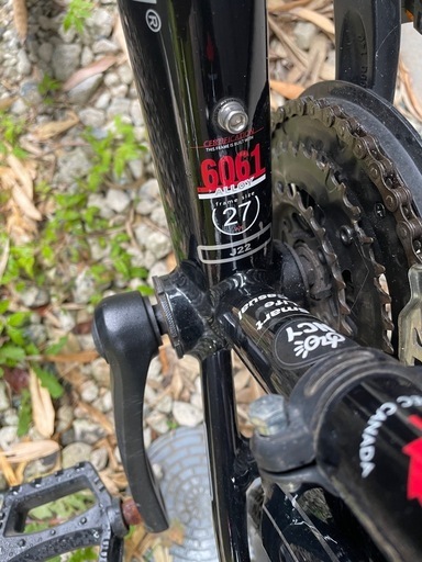 （取引中）ルイガノ（LOUIS GARNEAU）　J22  