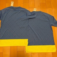 UNIQLOドライEXクルーネックT（新品未使用）の画像