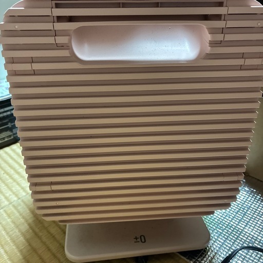 ±0 リフレクトヒーター Z310 本体