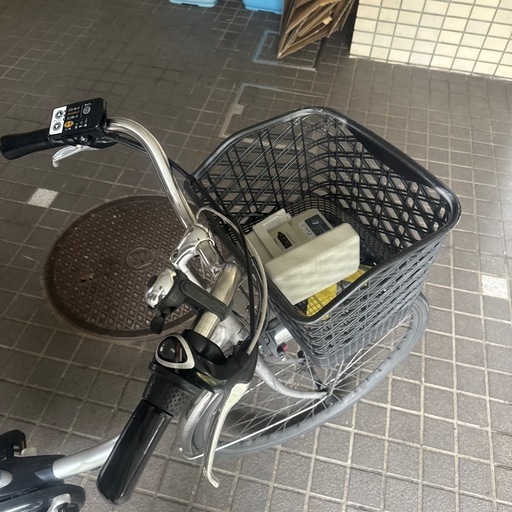 電動自転車　26インチ　パナソニック　6.6アンペアバッテリー　　鍵3本