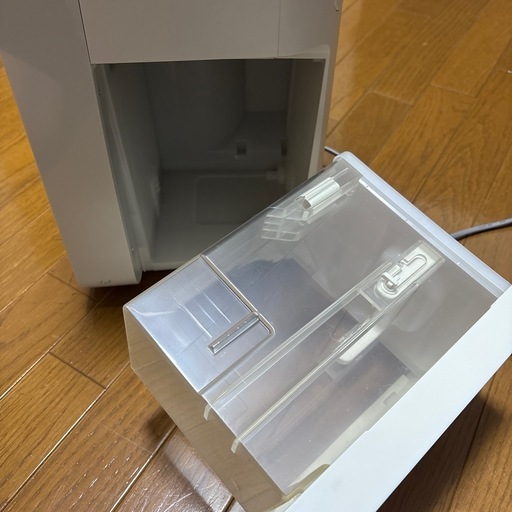 SHARP除湿器