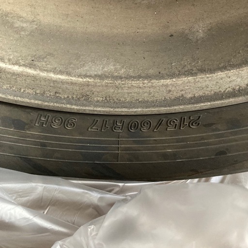 【取引決定】訳あり215/60R17 夏用タイヤ4本セット
