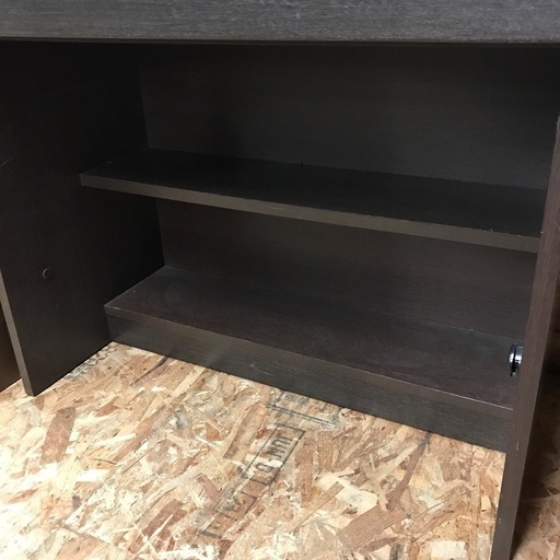 ジャングルジャングル貝塚店　食器棚　茶色　ダークブラウン　木　木目　木製　スリム　2枚扉　引き出し　コンセント　コード　棚　高さ調節　