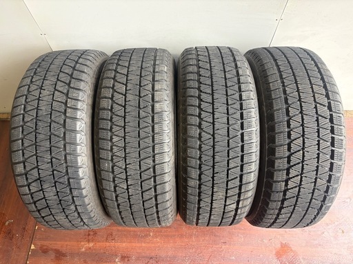 235/55/18冬DM-V3