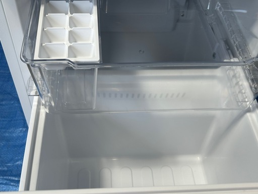  【2025年製】シャープ 冷凍冷蔵庫 152L（SJ-D15P-W）美品・動作確認済
