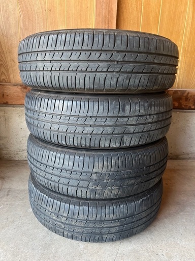 組み換え無料中古タイヤ155/65R14 75S  