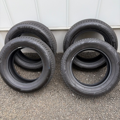 BRIDGESTONE VRX3 225/60R17　4本セット