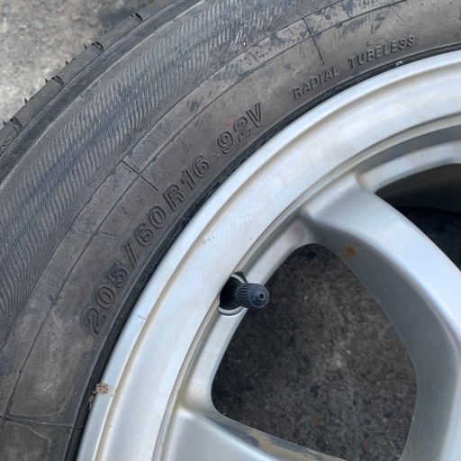 トヨタ純正アルミホイール16インチ205/60R16 4本