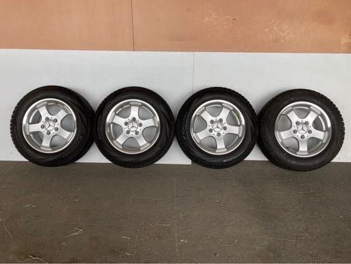 メルセデスベンツ　センターキャップ付　極美品！４本セット　ユーロデザイン 15インチ　アルミホイール