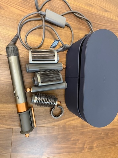 美品】ダイソン エアラップ マルチスタイラー（Dyson Airwrap