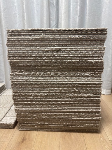 洗濯済 ニトリ タイルカーペット Nリブ LMO 40×40 64枚＋カット済み数枚