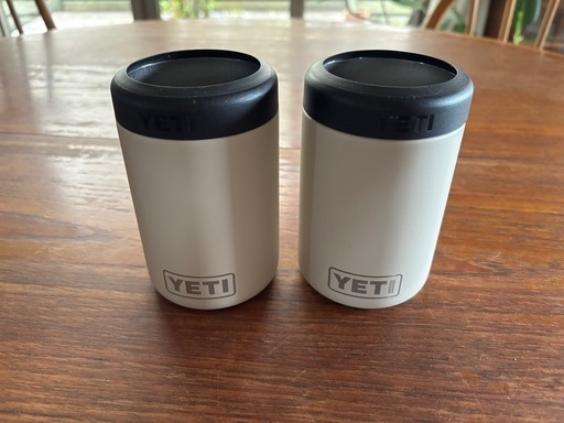 YETI  Ｃolster  ２個セット　　ケープトープ　（ベージュ）    　アウトドア　　イエティ 