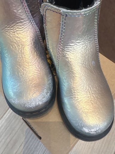 美品⭐︎希少Dr. Martens キッズ ブーツ メタリック箱付き